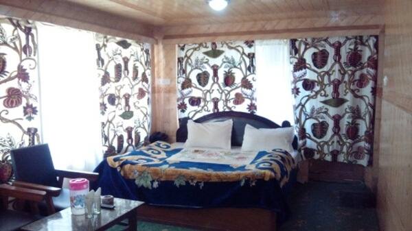 Hotel Tourist Palace, Pahalgam 3